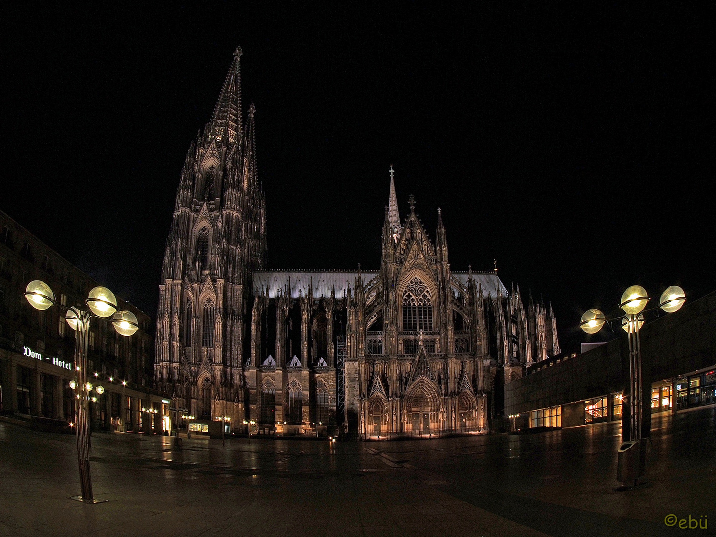 ~ Kölner Dom zur Geisterstunde ~