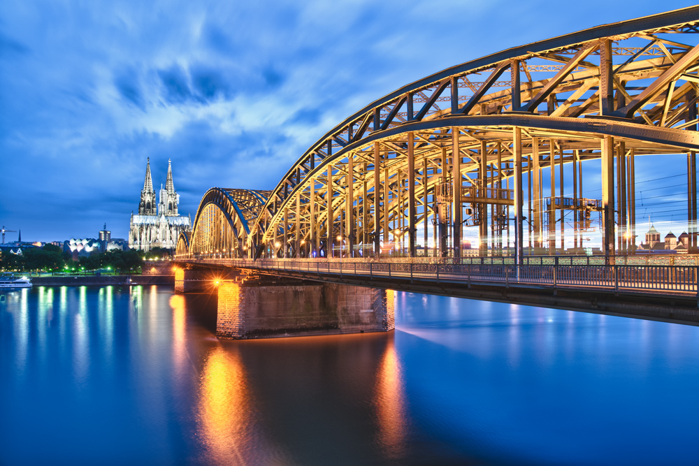 Kölner Dom/Hohenzollernbrücke (HDR)