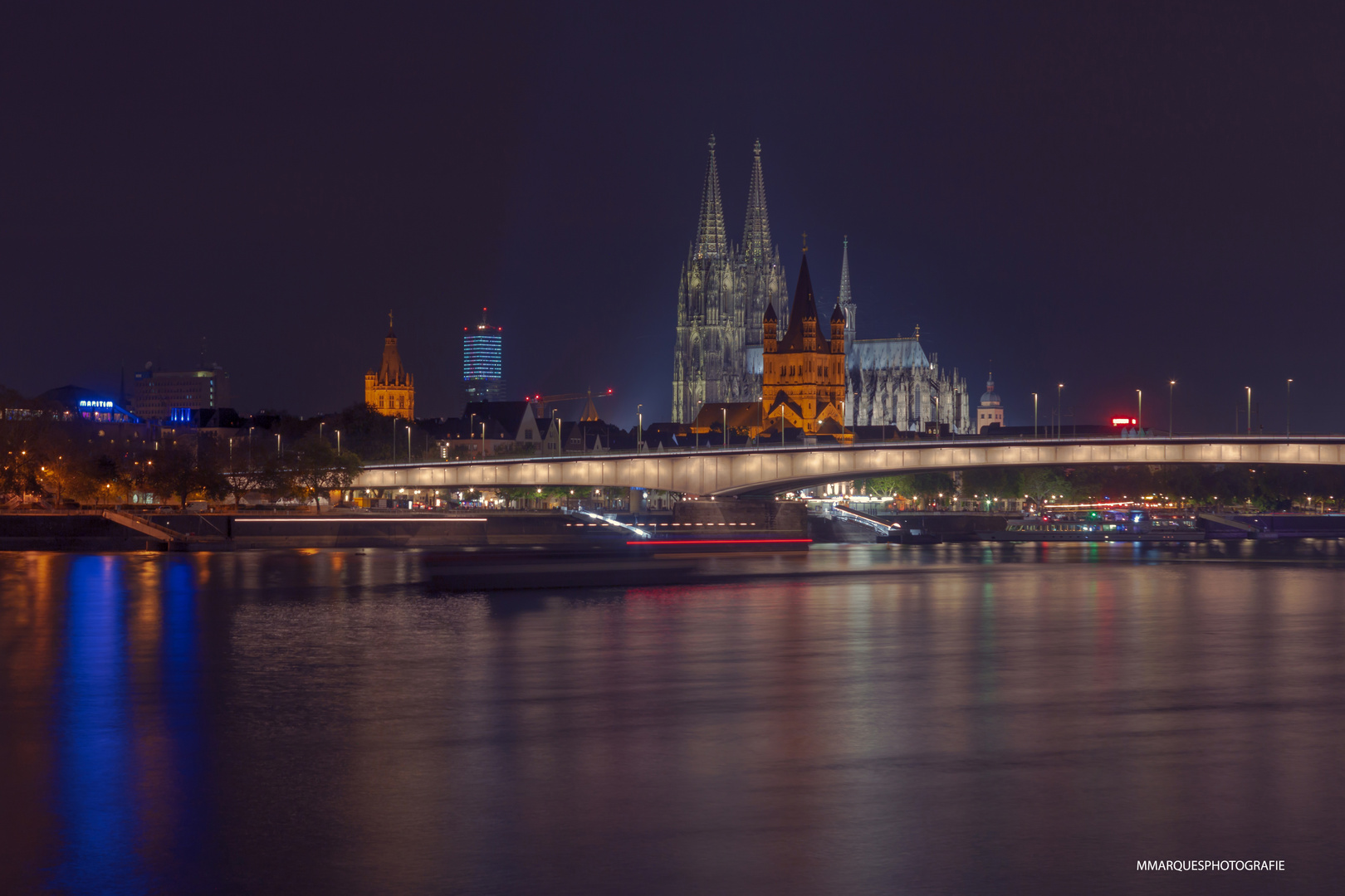 Kölner Herz in Pink