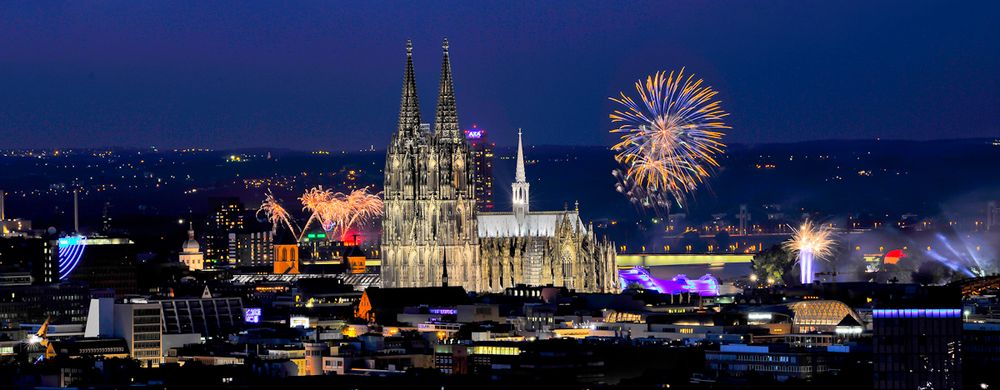 Kölner Lichter 2010 - Panorama