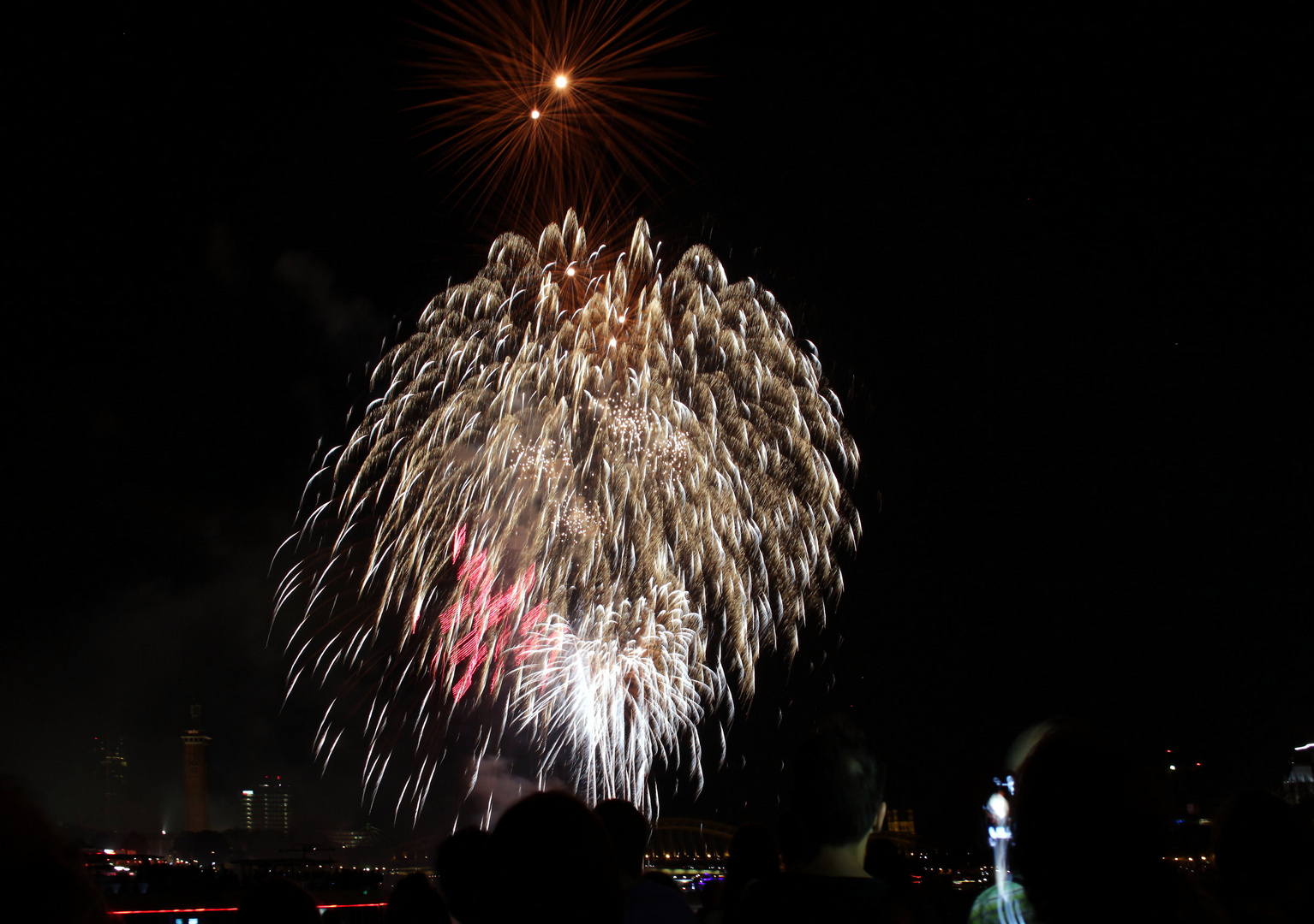 Kölner Lichter 2015      1