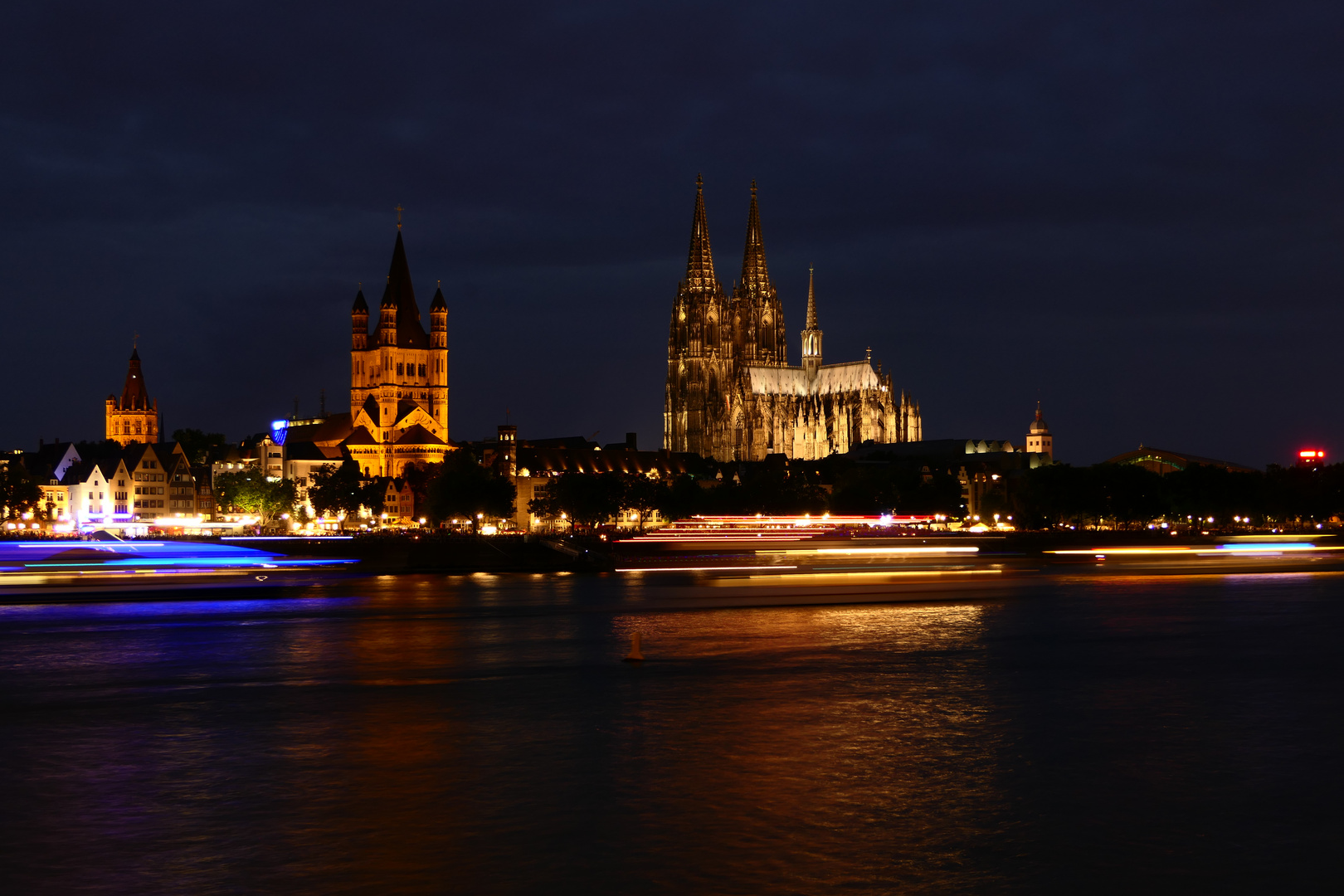 Kölner Lichter 2017, Geisterschiffe