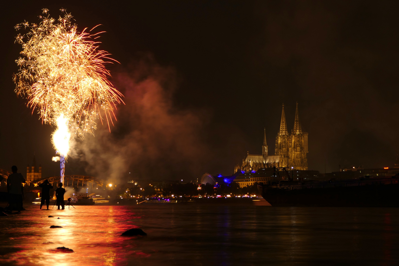 Kölner Lichter 2018, kleines Feuerwek