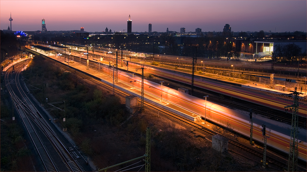 --- Kölner Lichter --- Bahnhof Köln Deutz ---