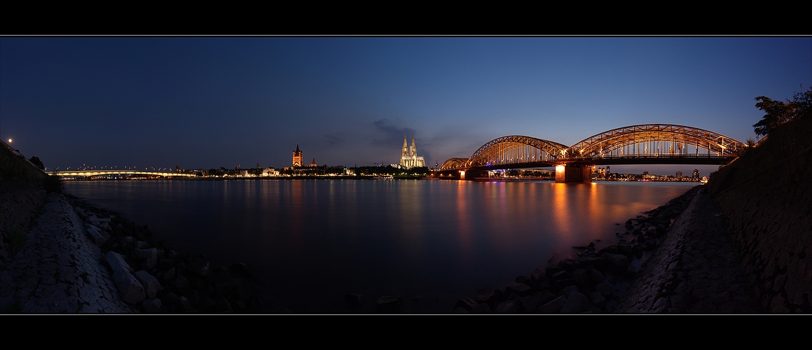 Kölner Nacht-Panorama
