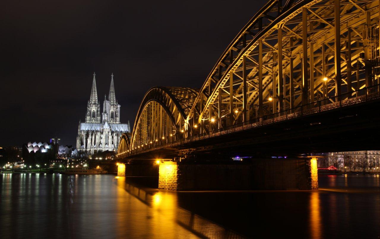 Kölner Rheinbrücke