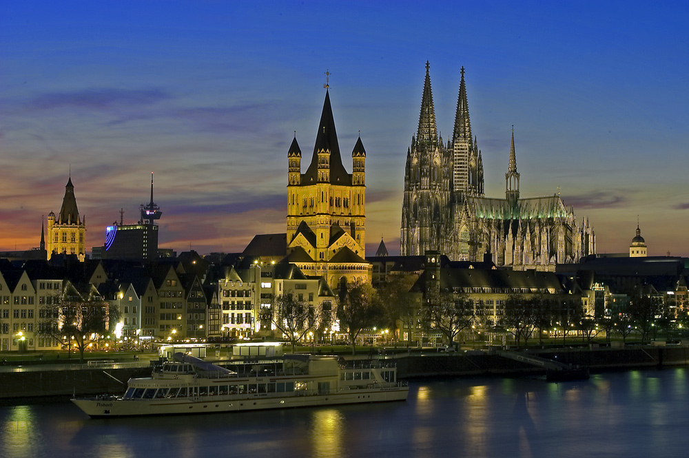 Kölner Rheinpromenade