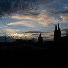 Kölner Skyline am Abend