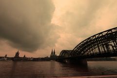 Kölnerdom bei schlechten Wetter