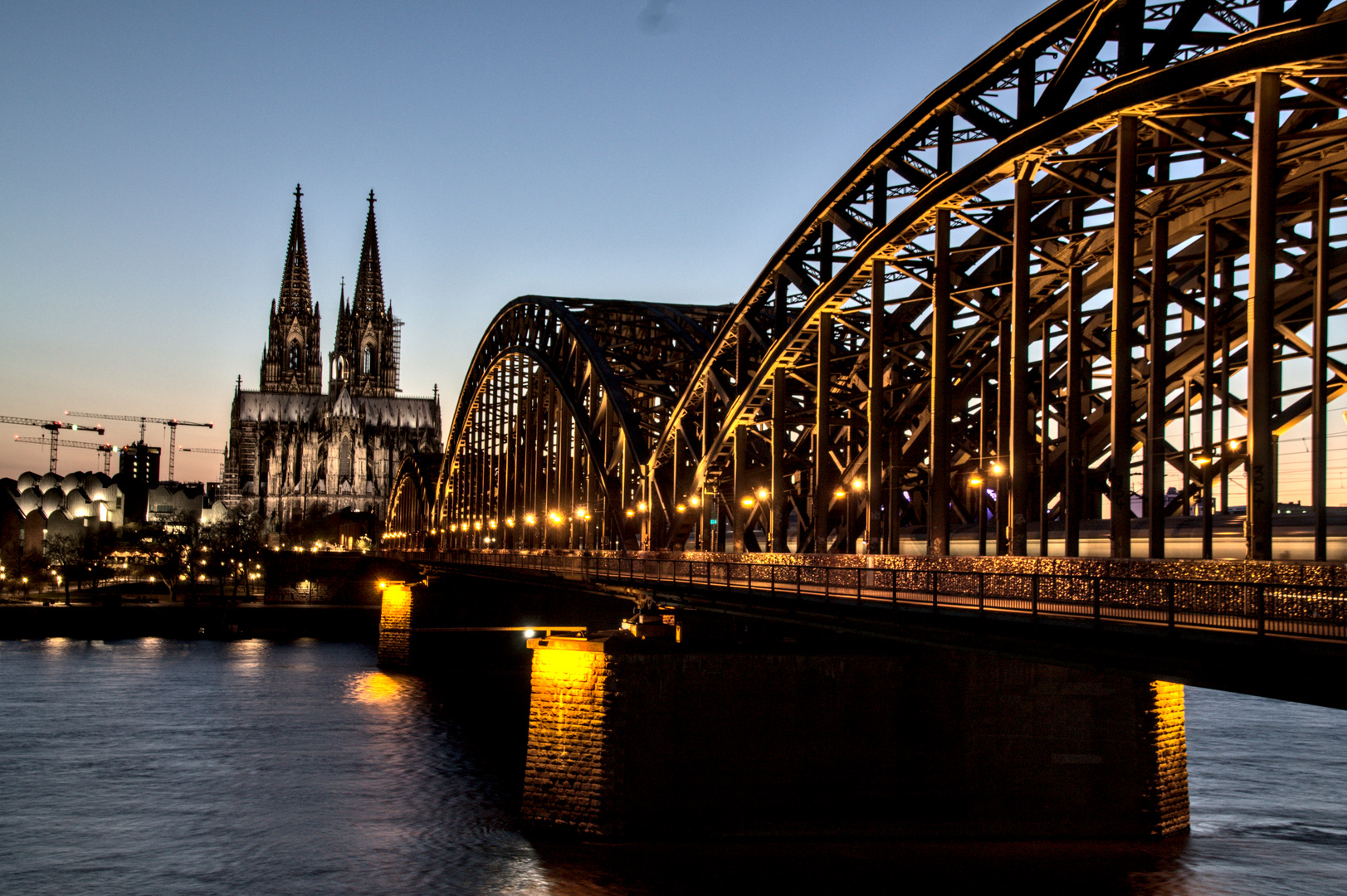 Kölnerdom zur Blauen Std 