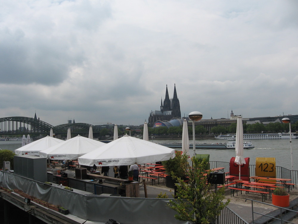 Köln/Rheinterrassen