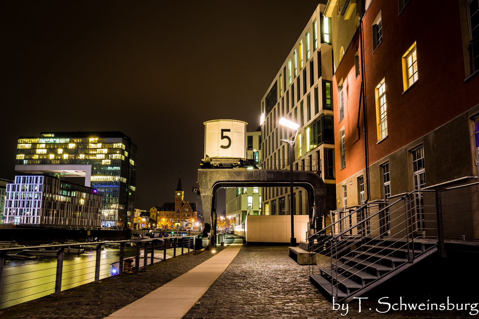 Kölns Straßen - Rheinauhafen