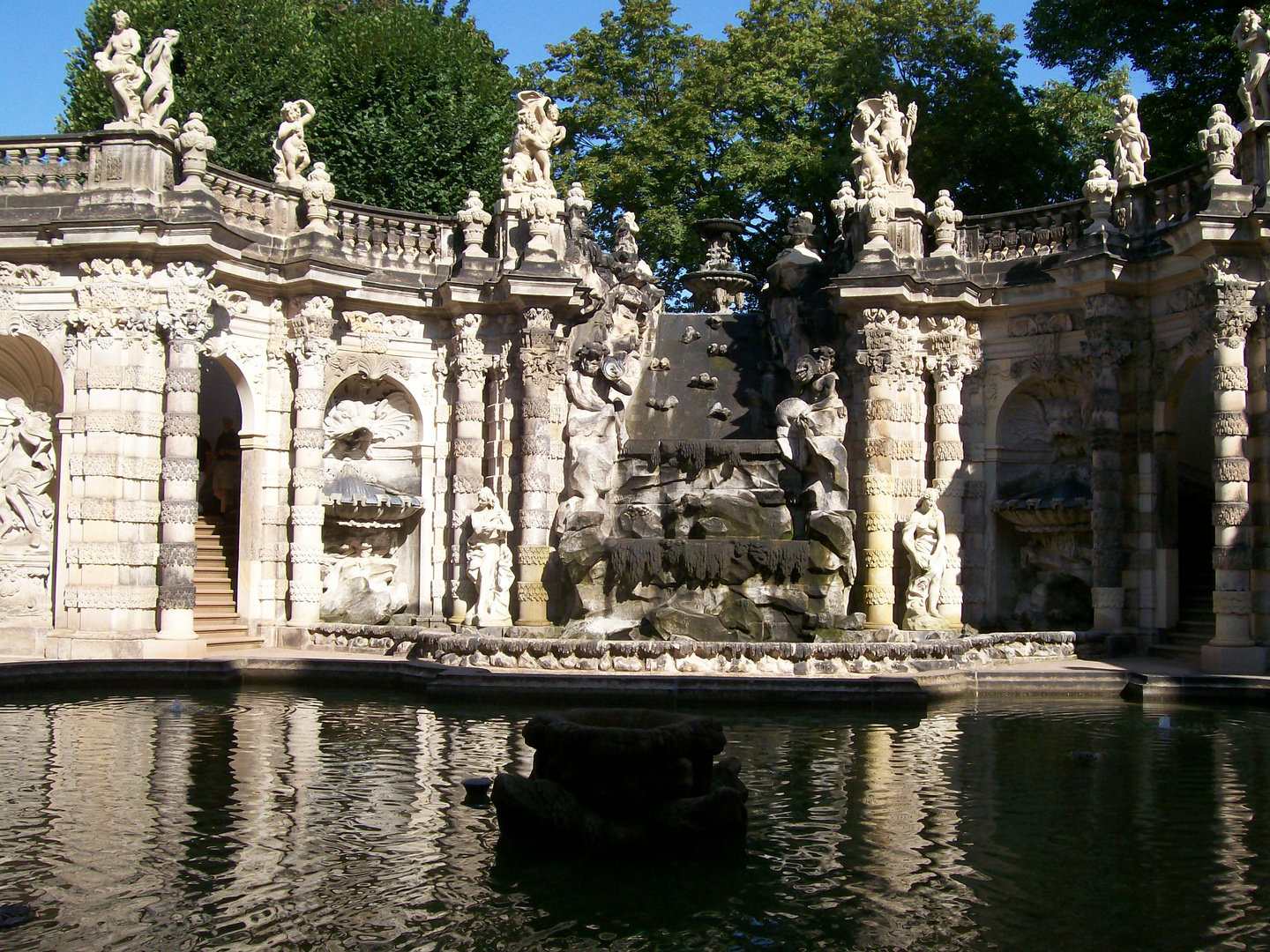 königlich im Dresdner Zwinger