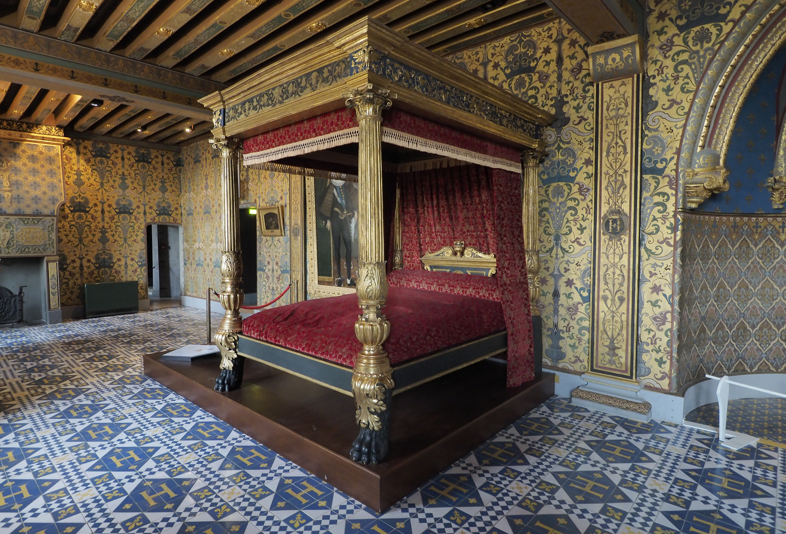 Königsbett des Heinrich III in Chateu Blois im Loiretal Frankreich