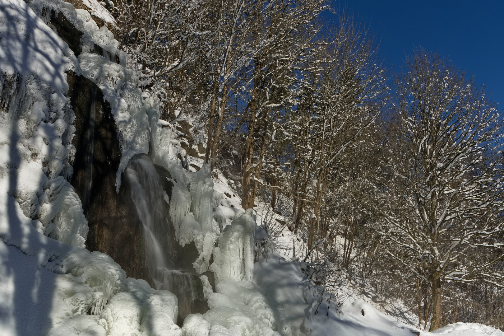 Königshütter Wasserfall Winter 2021