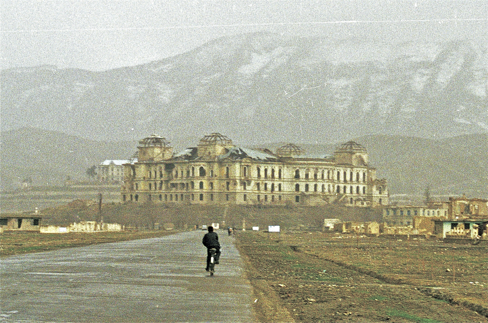 königspalast kabul 2002