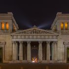  Königsplatz bei Nacht