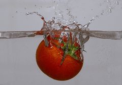 Können Tomaten schwimmen?