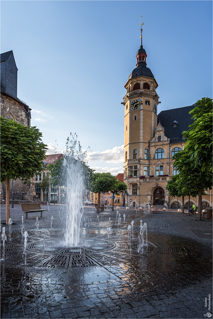 Köthen, Wasserspiel mit Rathausturm