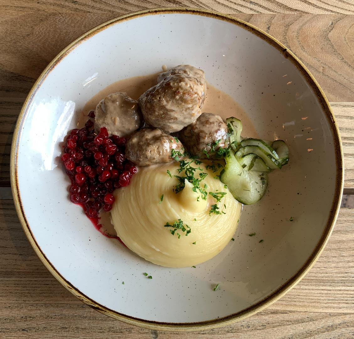 Köttbullar i Vikingamuseet