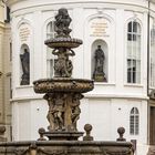 Kohlbrunnen mit Heilig-Kreuz-Kapelle