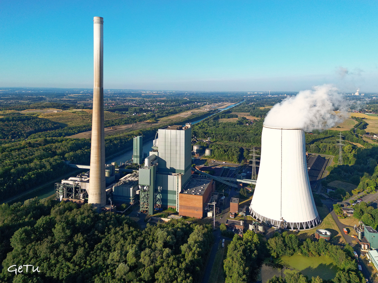 Kohle Kraftwerk im Grünen