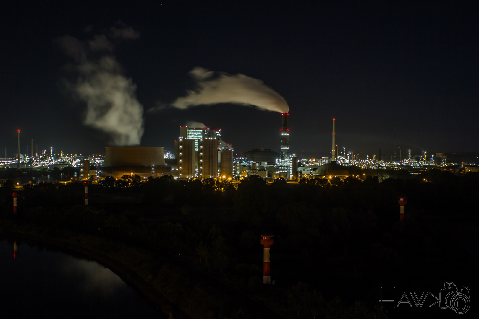 Kohlekraftwerk Moorburg bei Nacht