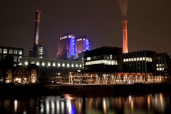 Kohlekraftwerk Westhafen Frankfurt bei Nacht