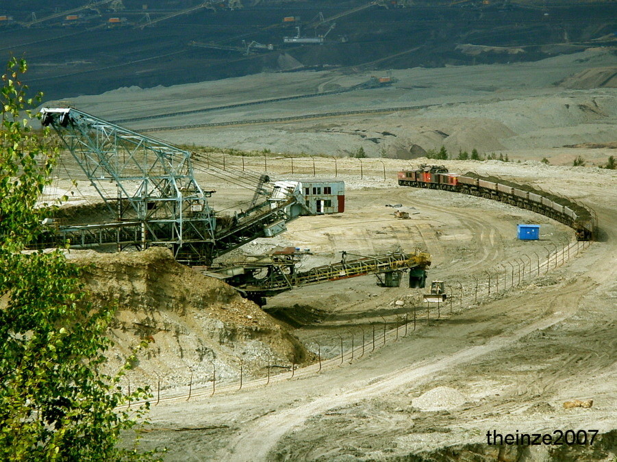 Kohlerevier Sokolov in Tschechien Foto & Bild industrie und technik
