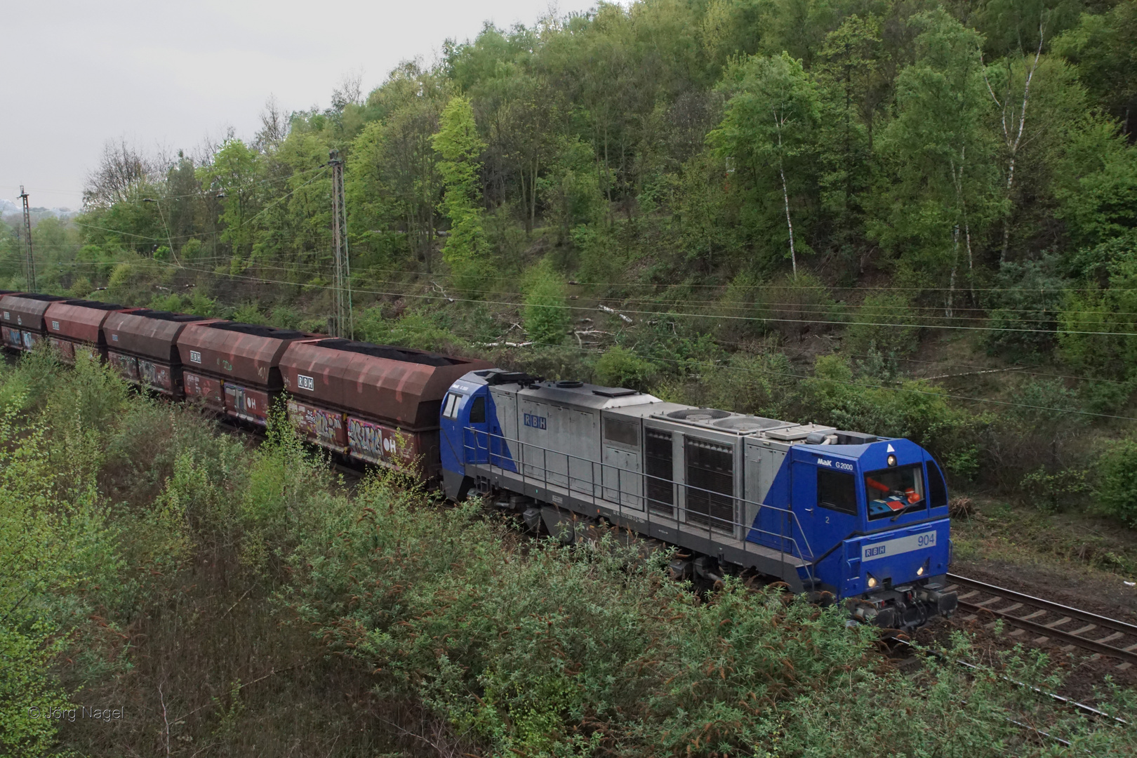 Kohlezug mit einer Vossloh G 2000 BB