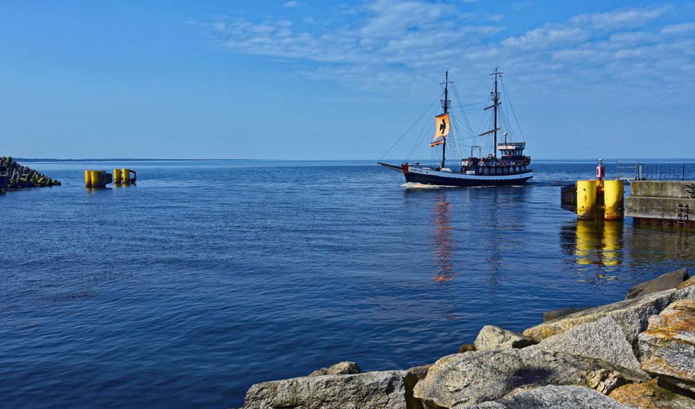 Kolberg (Kolobrzeg), Polen: Hafeneinfahrt