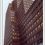 Kollhoff-Haus am Potsdamer Platz (2/4)