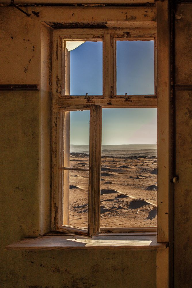 kolmanskop xvii, lüderitz, namibia