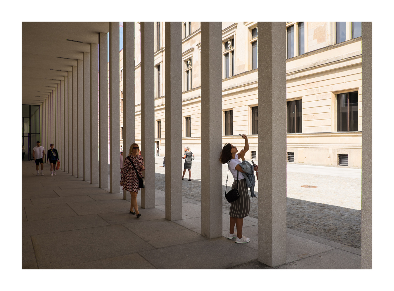 Kolonnade Foto & Bild world, berlin, fassaden Bilder auf