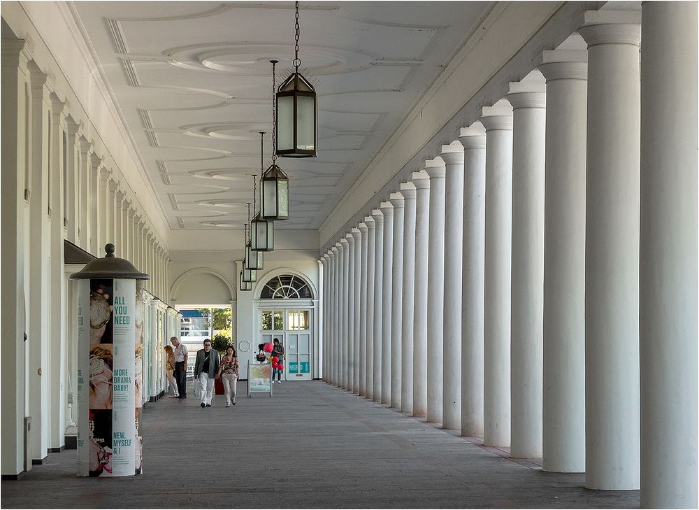 Kolonnaden Foto & Bild | architektur, deutschland, europe Bilder auf