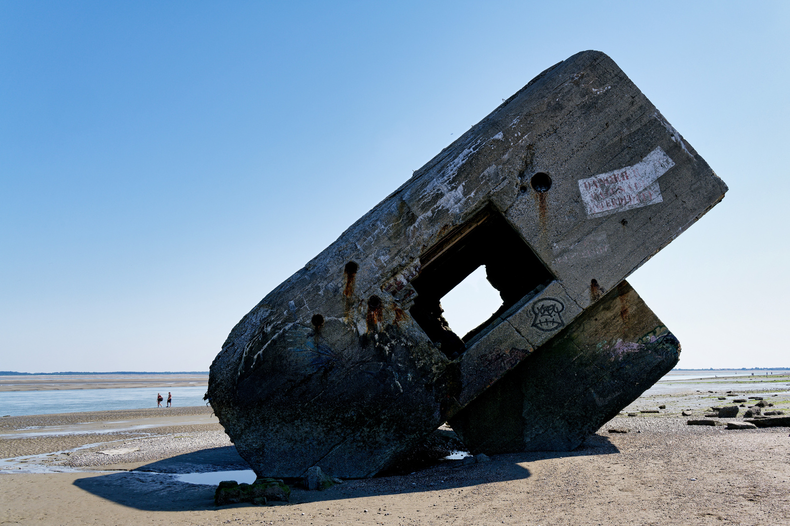 Koloss am Strand