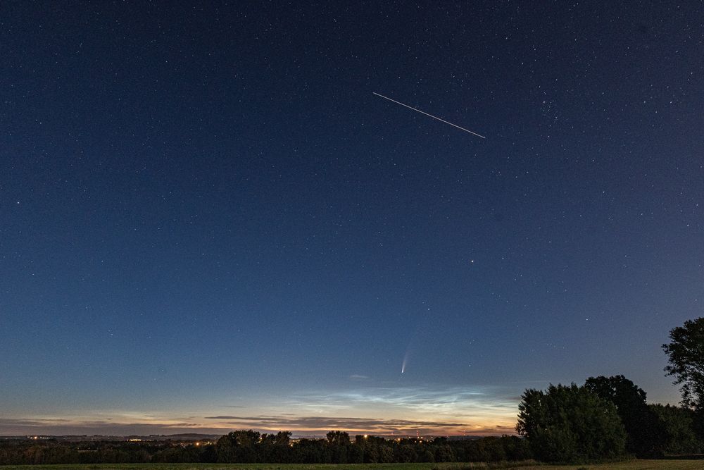 Komet NEOWISE und ISS über dem Landkreis FFB