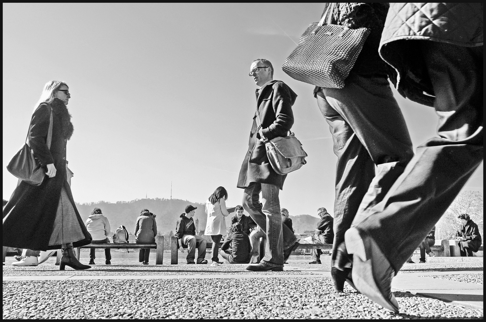 Kommen und Gehen II Foto & Bild erwachsene menschen, jahreszeiten, streetfotografie mit