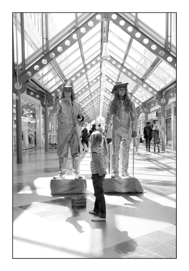 Kommunikation Ohne Worte Foto Bild Streetfotografie Mit Menschen Kommunikation Grafik Szenen Menschen Bilder Auf Fotocommunity