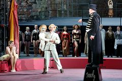 Komödie der Irrungen - Bad Hersfelder Festspiele 2015 9181