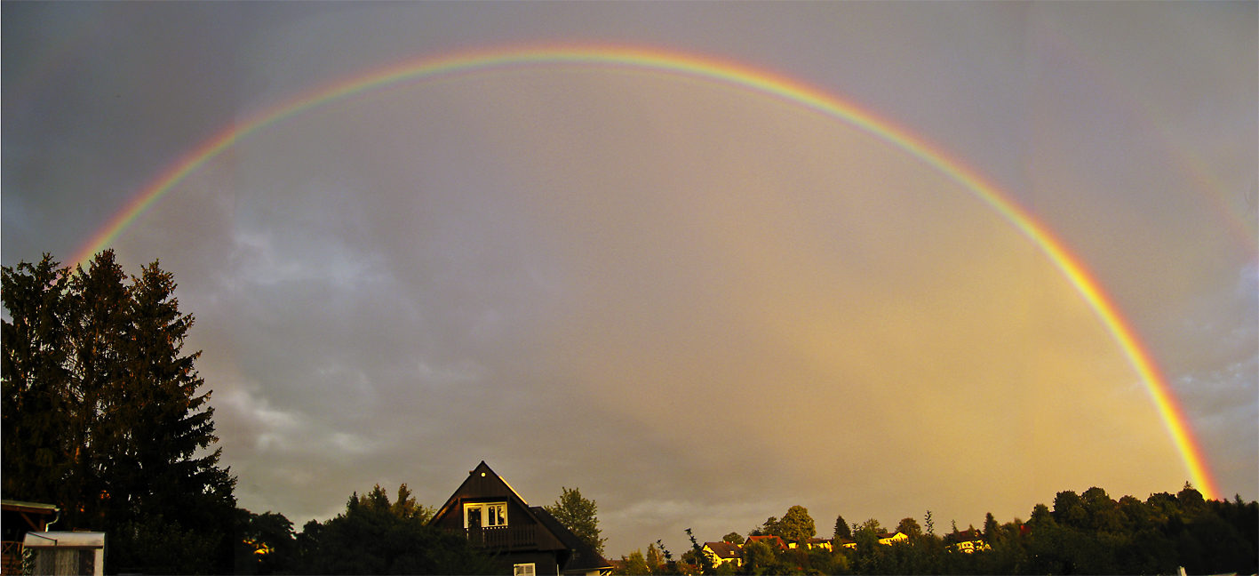 Kompletter Regenbogen