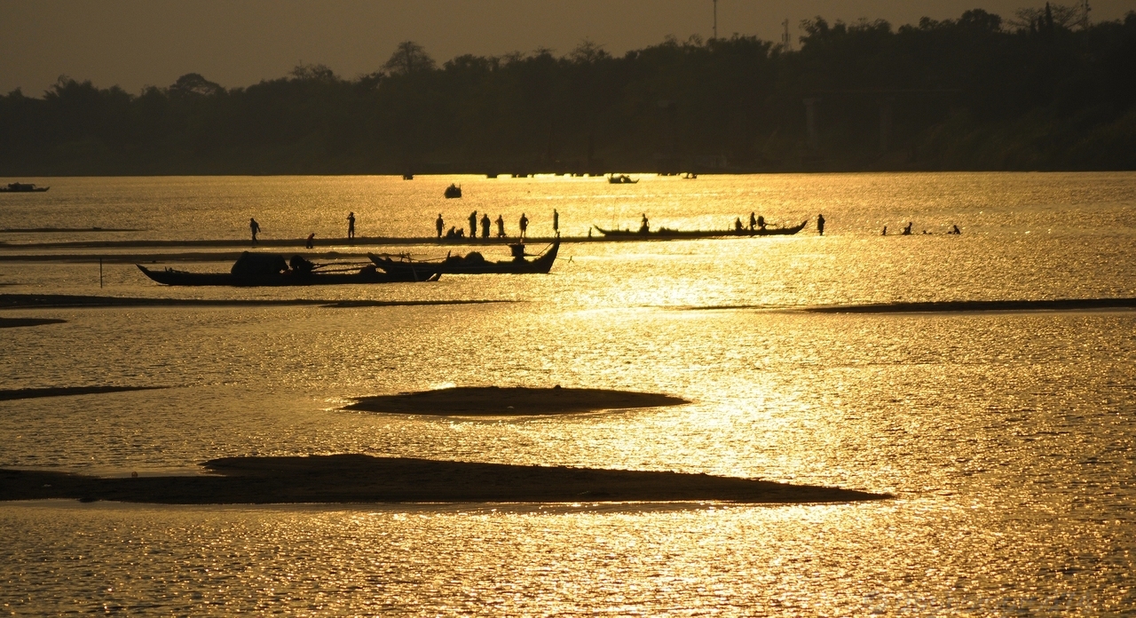 KOMPONG CHAM  4805m