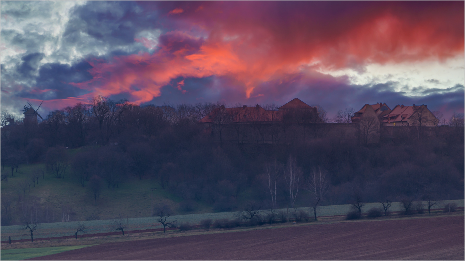 Konradsburg und Endorfer Mühle Foto & Bild world, architektur
