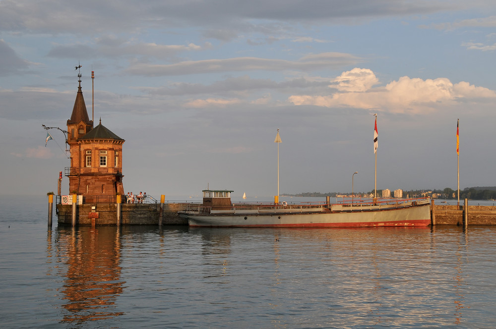 Konstanz- die Hafeneinfahrt