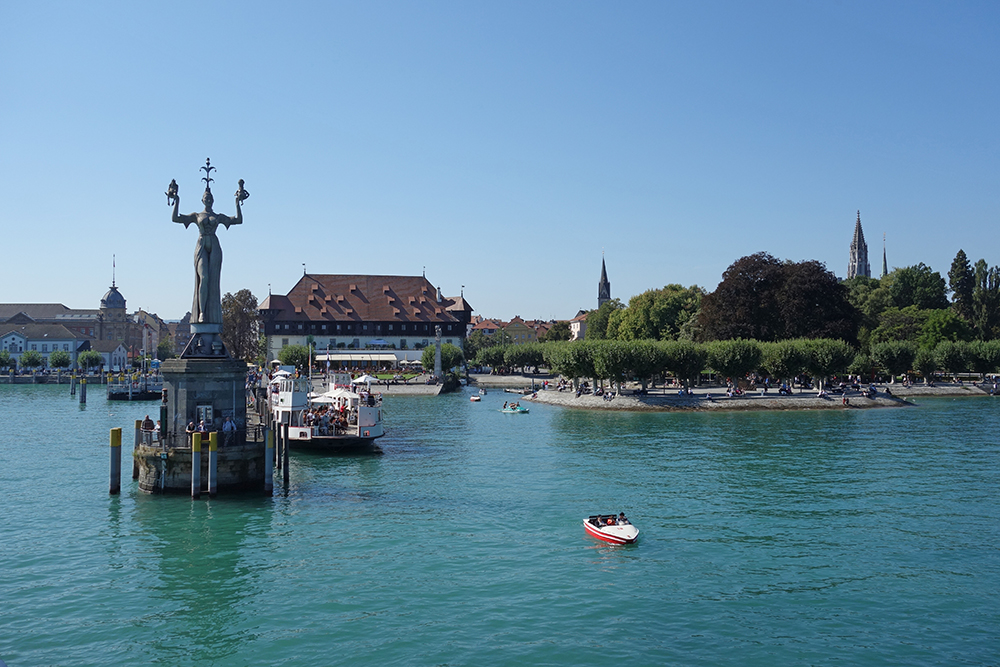 Konstanz Hafeneinfahrt, Konstanz im September