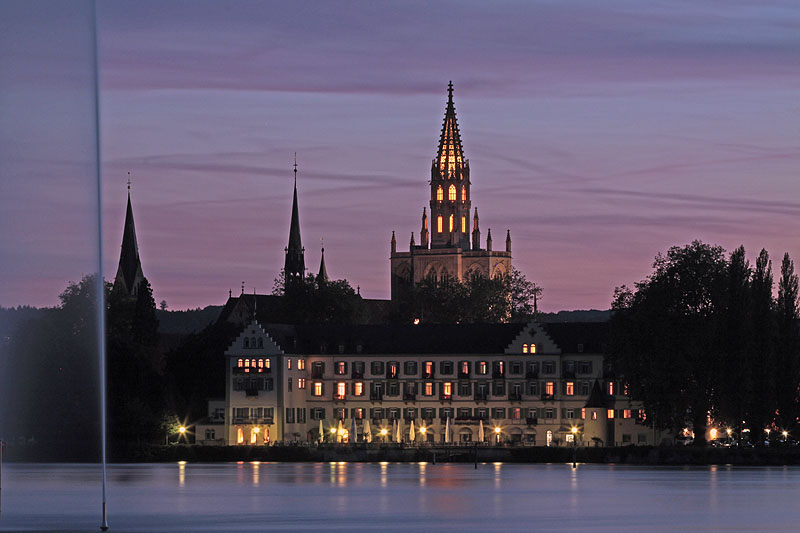 Konstanz in der Dämmerung