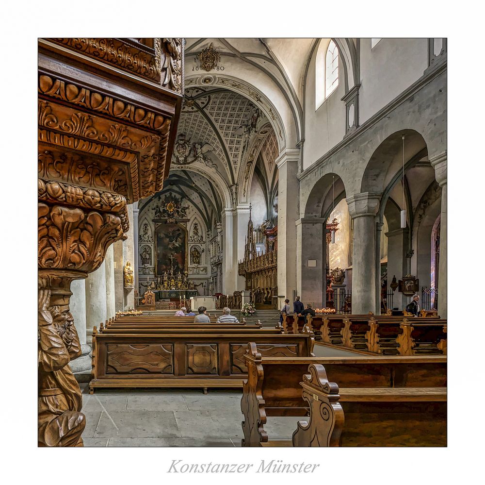 Konstanzer Münster " Blick zum Chor aus meiner Sicht..."