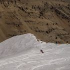 Kontrast - Iran Skiing