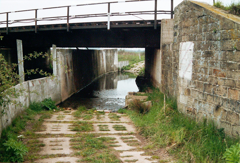 Kontrollweg beim Grenzübergang Oebisfelde 1990