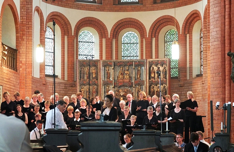 Konzertvorbereitung in der Klosterkirche Lehnin